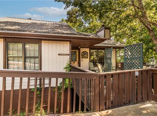 100 Beaver Dr, Eureka Springs, AR 72631