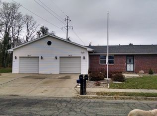 1415 W Chestnut St, Chillicothe, IL 61523