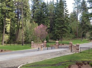 5028 S Threemile Point Rd, Coeur D Alene, ID 83814