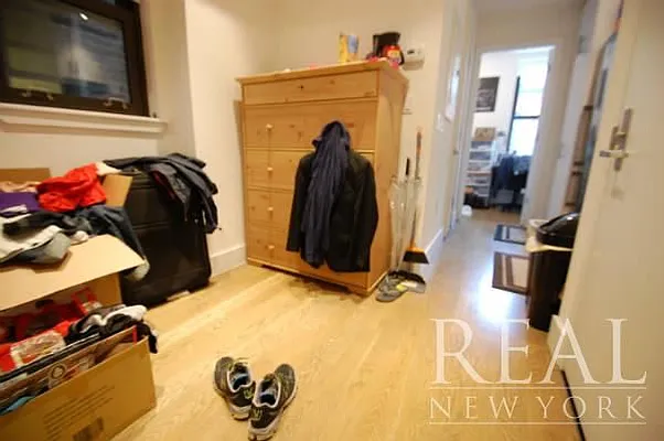 Rented by REAL New York | media 11