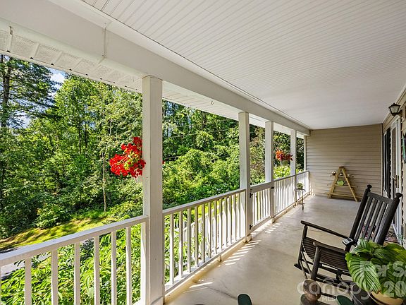 5th image of 73 Waters Rd