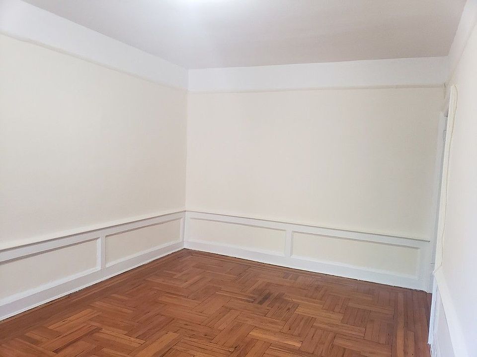 1st image of 8320 Bay Pkwy #422