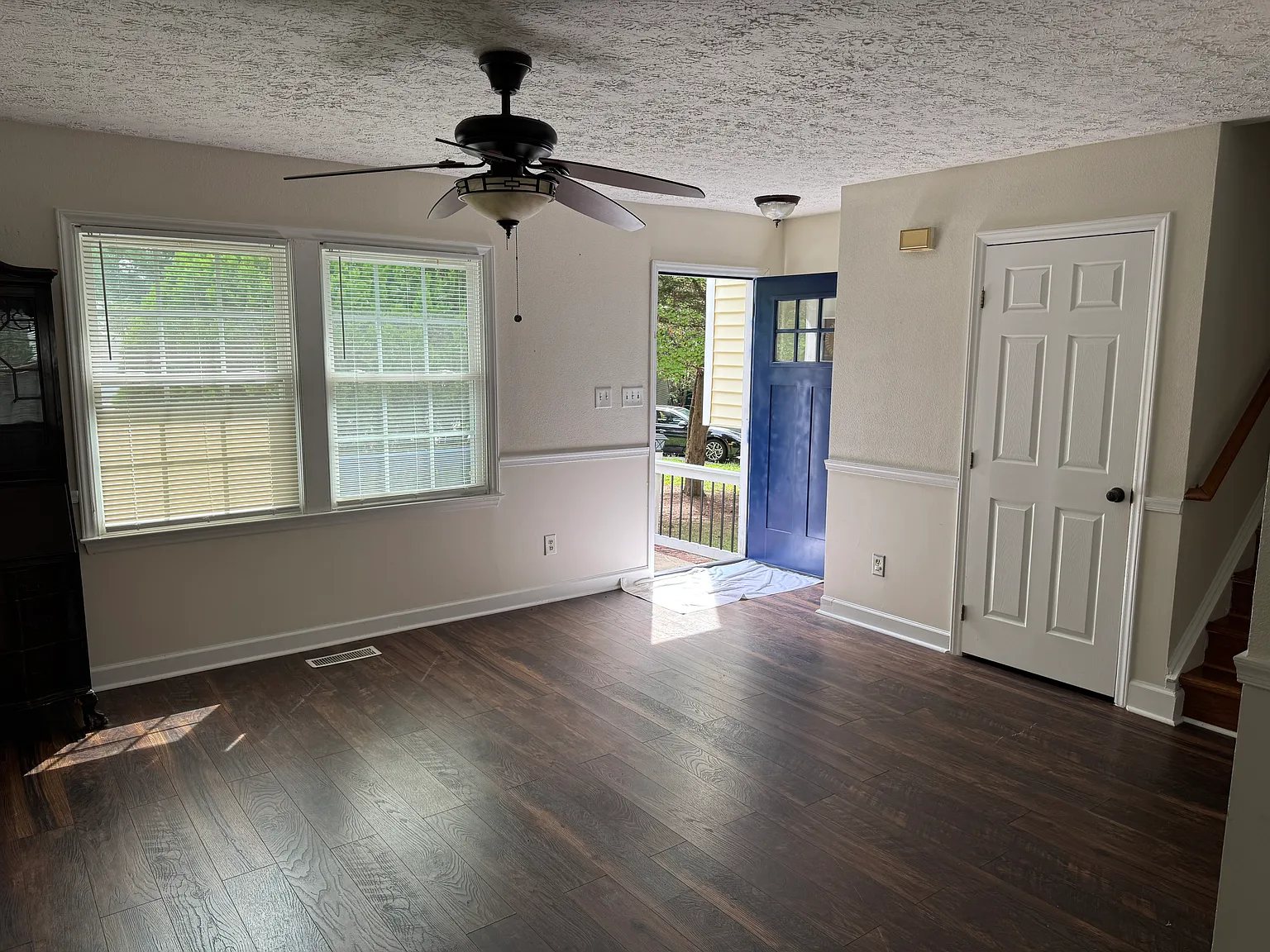 4 bed, 1620 sqft, $2,250 — Photo 3