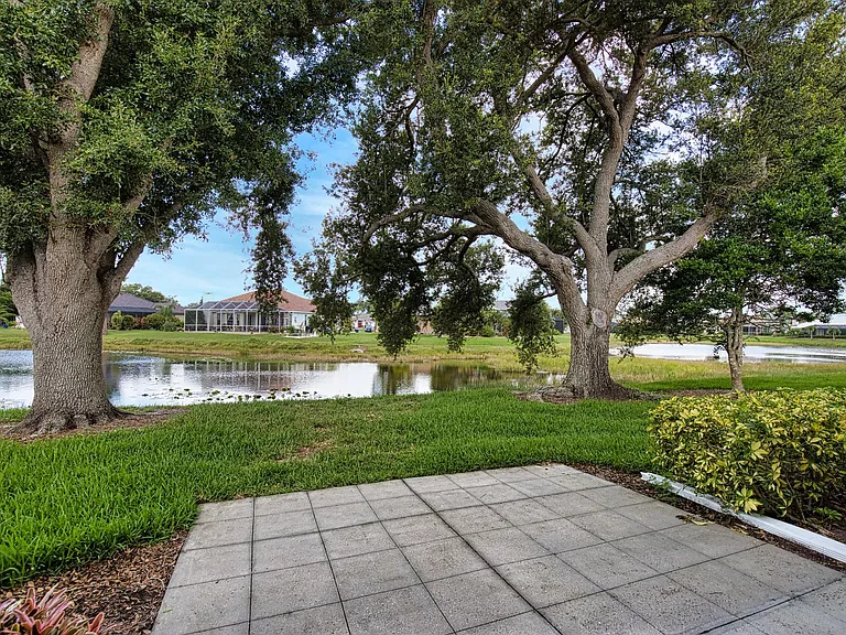 1191 Harbor Town Way — Photo 33