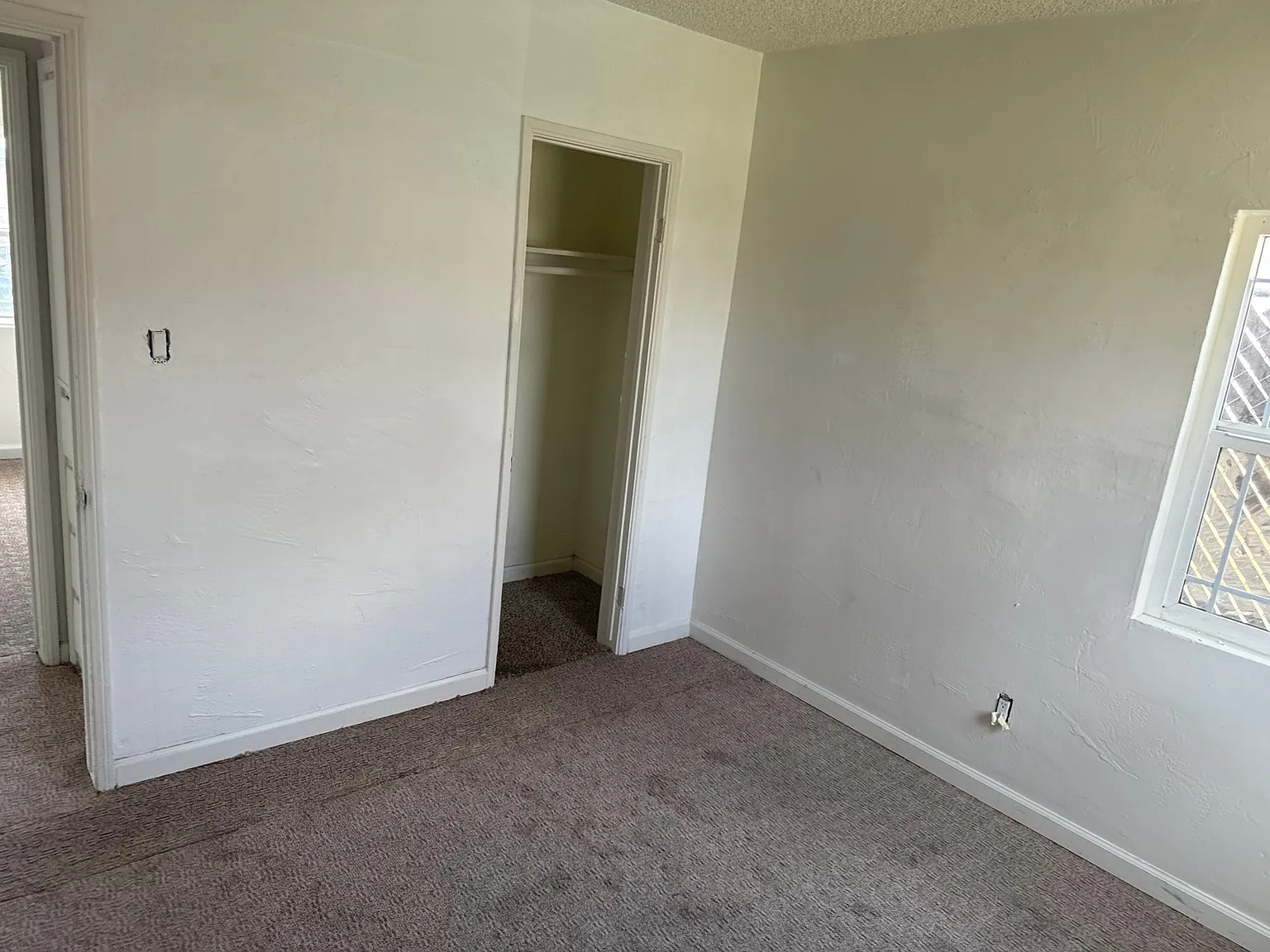 16640 Randall Ave — Photo 4