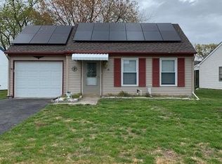 15 Tifani Ln, Southampton, NJ 08088