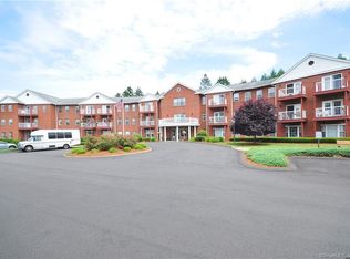 625 Palisado Ave APT 307, Windsor, CT 06095