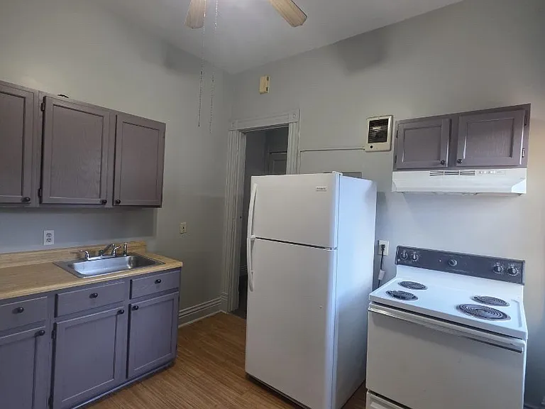 1719 S 4th St #4 — Photo 6