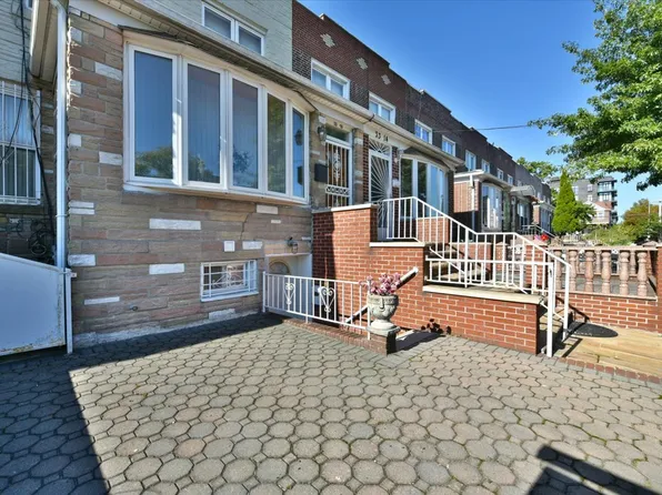 33-16 24th Avenue image 3 of 41