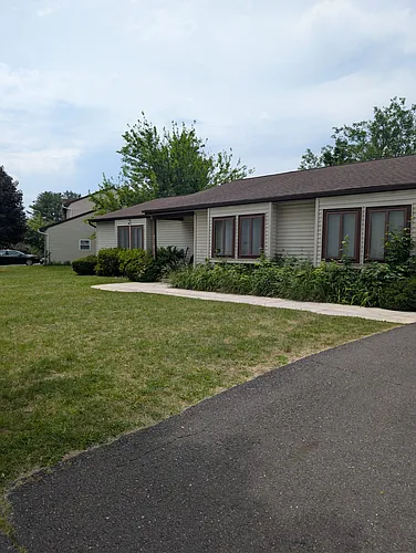 1 Nettletree Dr Photo 1