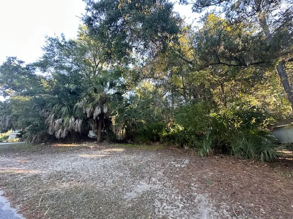 4A Bonito Dr, Saint Helena Island, SC 29920