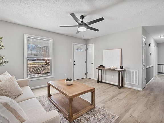 2nd image of 238 Holly Pine St