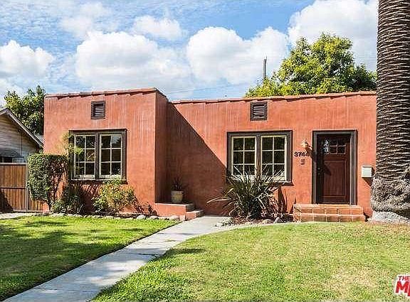 3rd image of 3744 Glenfeliz Blvd