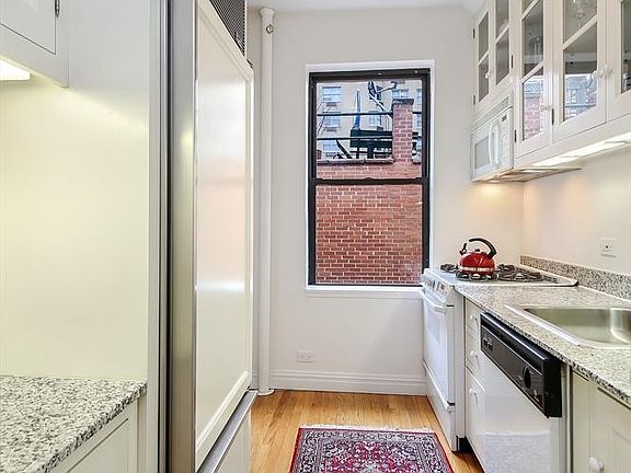 5th image of 332 E 84th St APT 6A
