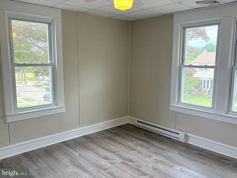 1535 Gross Ave — Photo 3