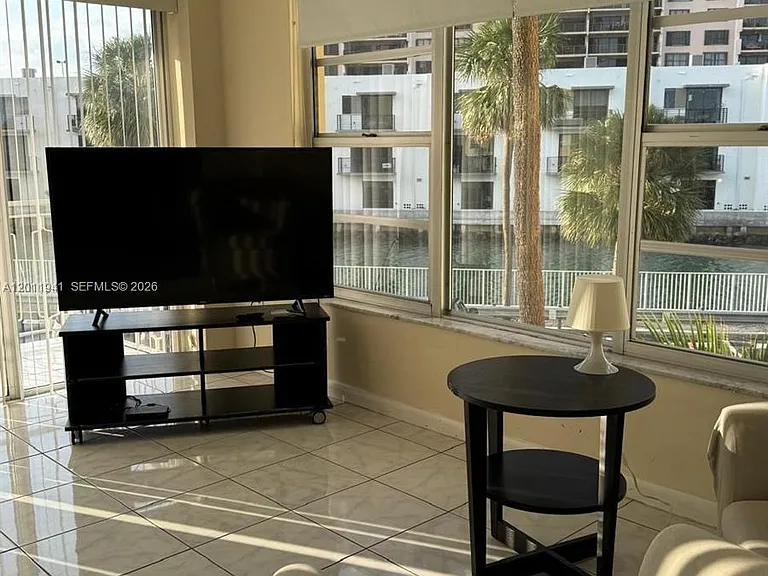 11111 Biscayne Blvd #2H — Photo 13