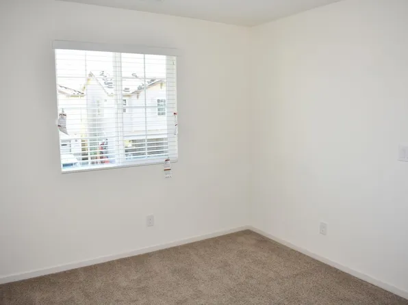 6114 Mehrten Cir, Rocklin, CA 95765