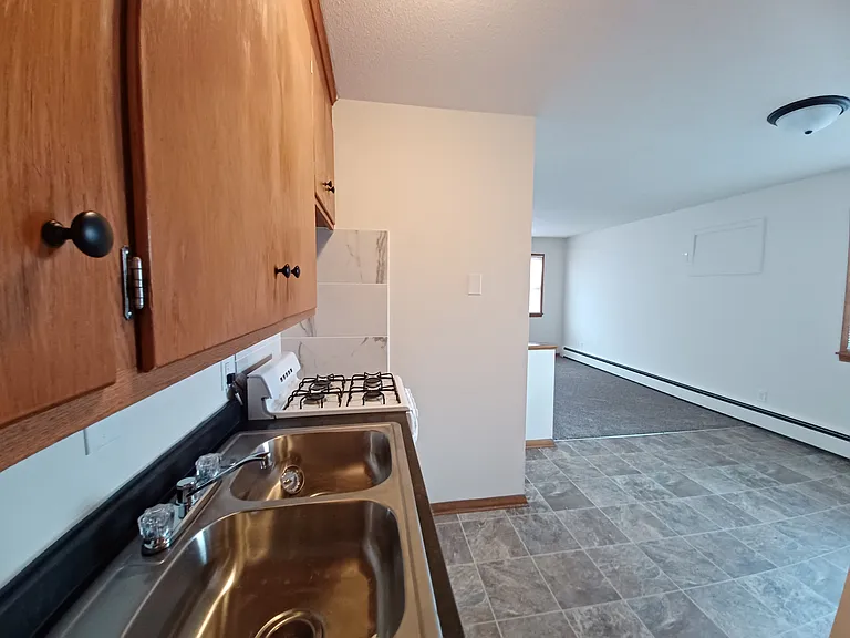 4707 University Ave NE — Photo 30