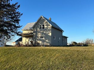 E5630 County Road B, Manawa, WI 54949