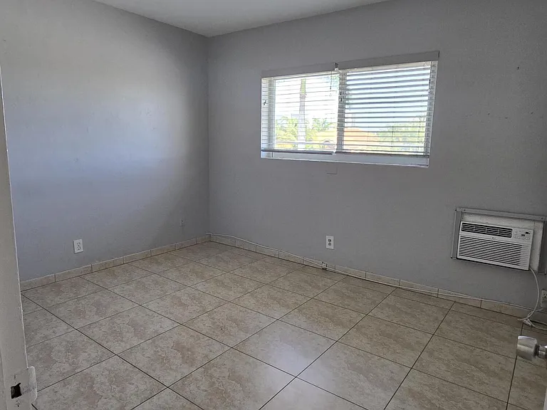 600 Layne Blvd #201 — Photo 13
