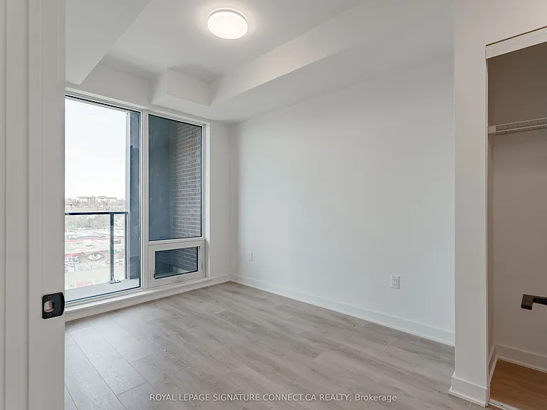 1185 Dupont St #517 — Photo 13