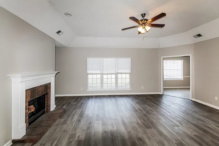 5330 Sea Horse Dr — Photo 7