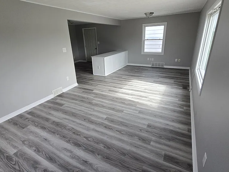 3701 1/2 N Walnut St — Photo 2