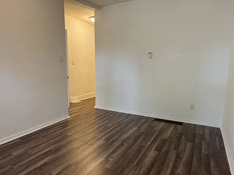 11335 S Langley Ave #1 — Photo 9