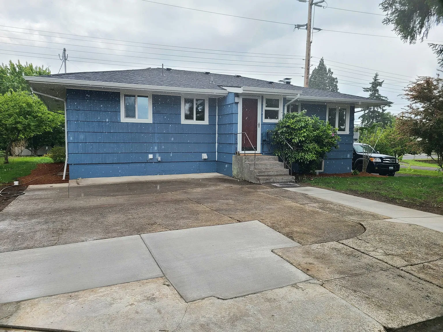NE 72nd Ave, Vancouver — Photo 3
