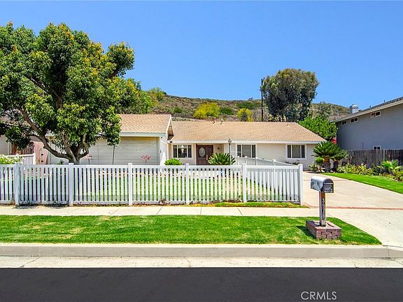 2nd image of 3976 Verde Vista Dr