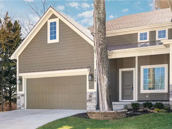 22309 W 76th St, Shawnee, KS 66227