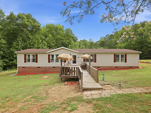 5218 Divine Ln, Mebane, NC 27302