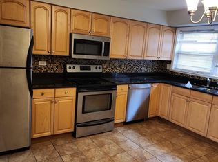 6450 S New England Ave APT 2B, Chicago, IL 60638
