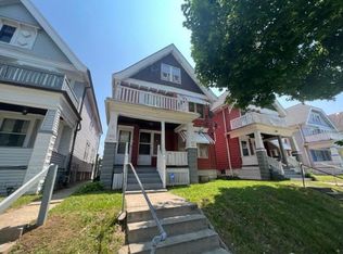3200 N 16th St #3202, Milwaukee, WI 53206