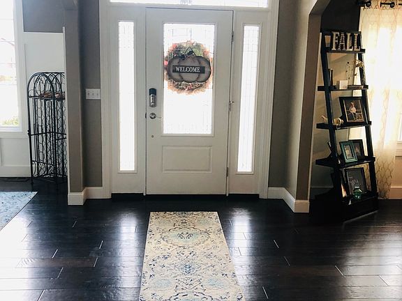 2nd image of 231 Mountain View Ln