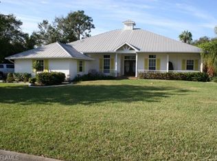 1830 Piccadilly Cir, Cape Coral, FL 33991