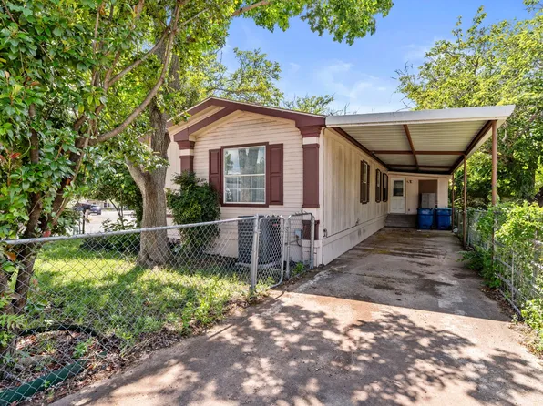 24 Tumbleweed Dr, Kerrville, TX 78028