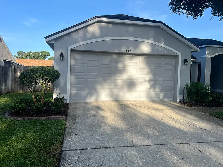 830 Bloomingdale Dr — Photo 3