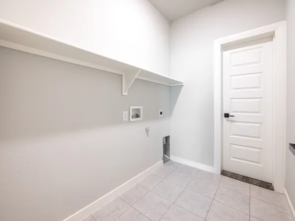 1644 Pegasus Dr, Forney, TX 75126