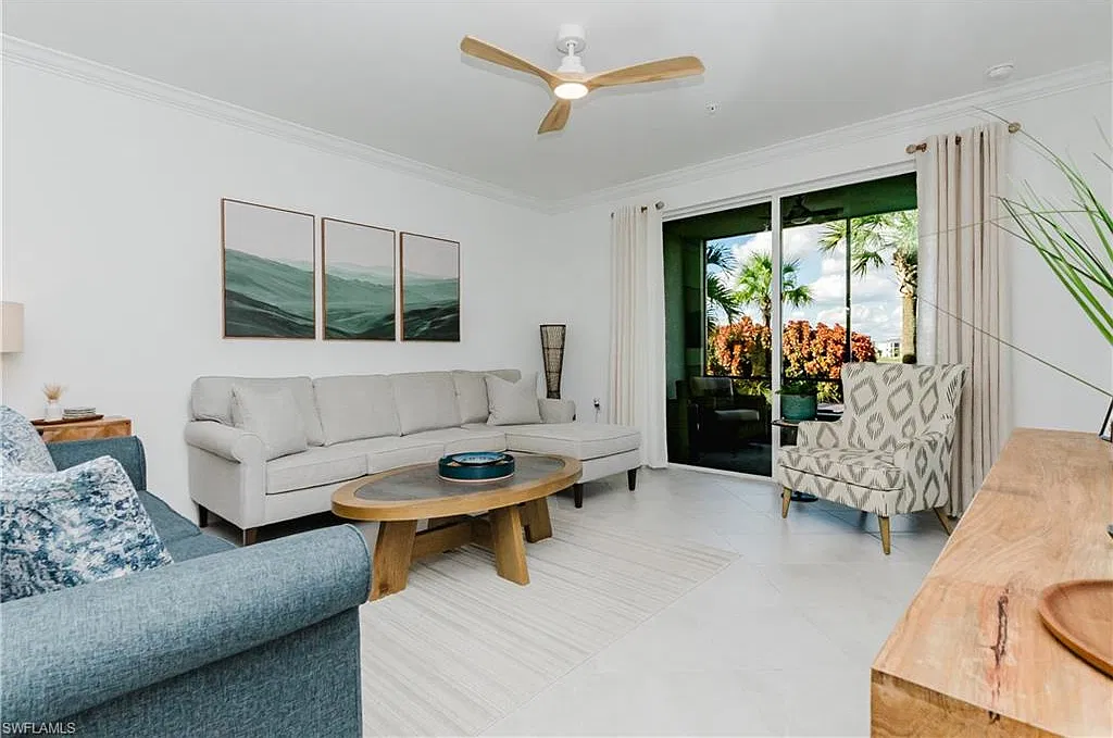 2 bed, 2.0 bath, 1569 sqft, $2,495 — Photo 4
