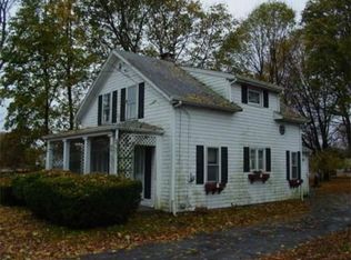 64 Hortonville Rd, Swansea, MA 02777