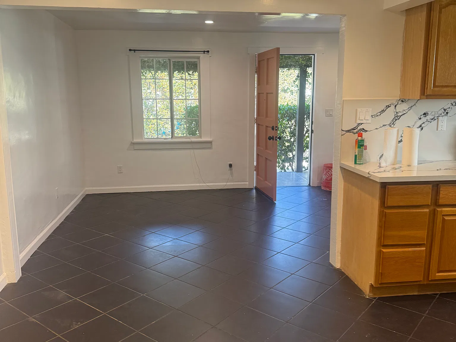 4116 Baywood St — Photo 4