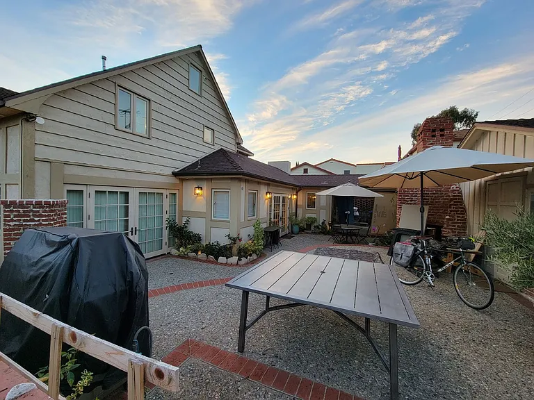 360 Aster St — Photo 57