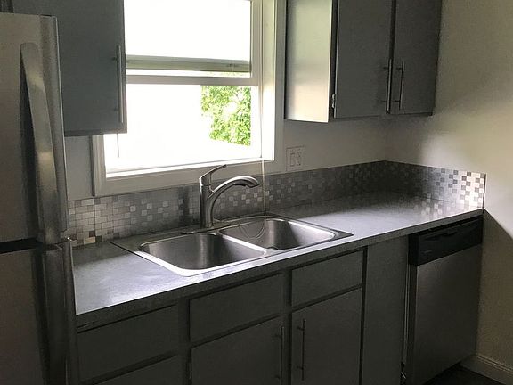 3rd image of 1940 33rd Ave #1960-12