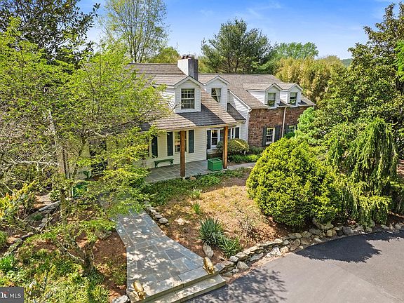 4th image of 65 Covered Bridge Rd