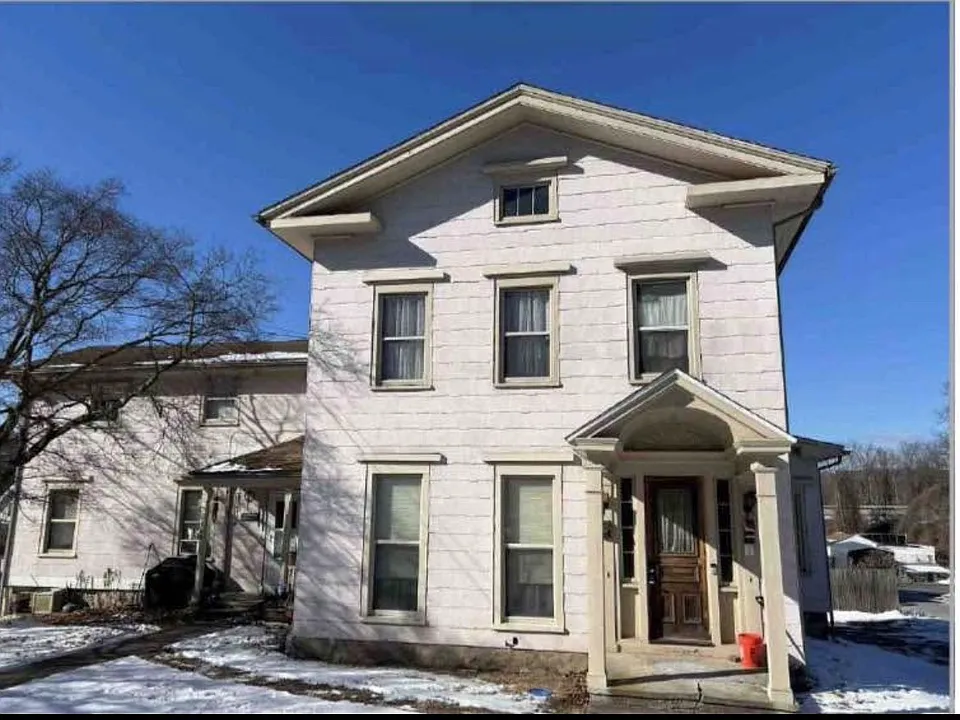 308 N Main St #A