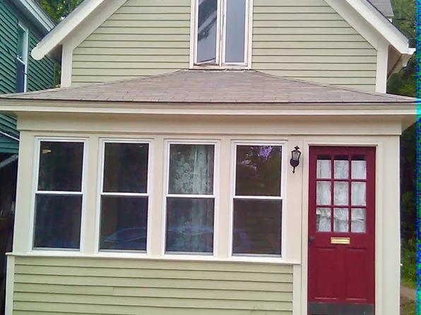 (undisclosed Address), Amesbury, MA 01913