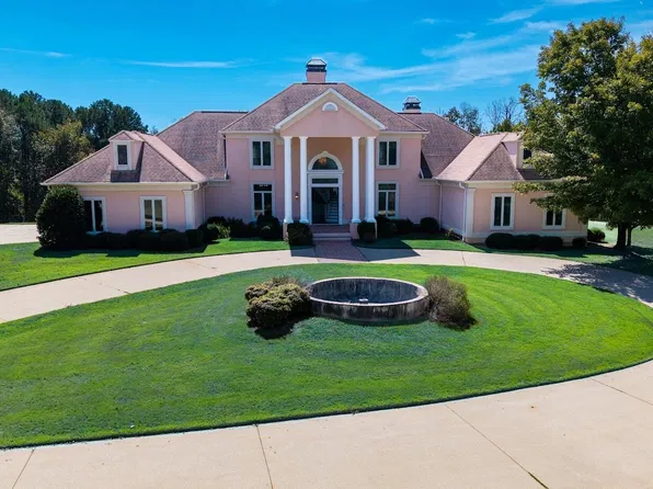 219 Lovic Davis Rd, Lagrange, GA 30240