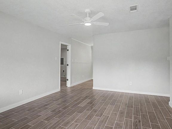 4th image of 108 Phylis Dr