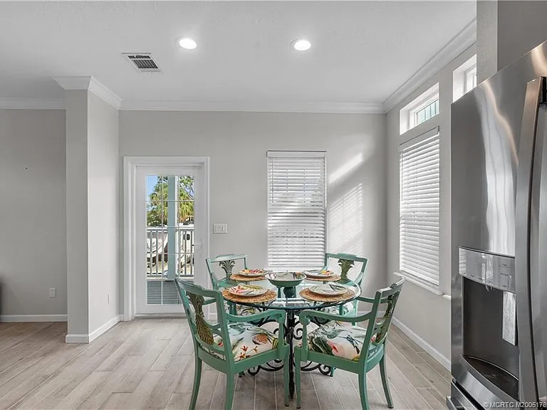 257 Coastal Dr — Photo 10